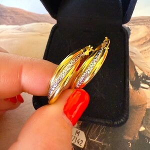 Real 14kt Solid Gold Two-tone Twisted Hoop Earrings